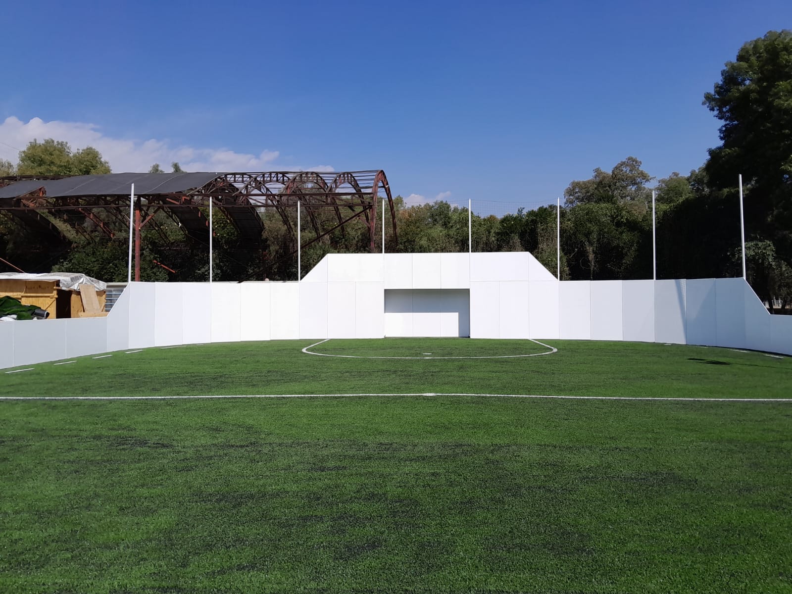 Canchas de Fútbol Rápido con Pasto Sintético Innovación y Eficiencia